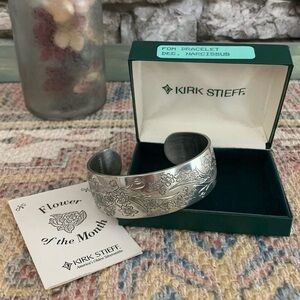 Vintage Kirk Stieff Pewter Narcissus December Flower Engraved Cuff Bracelet Box